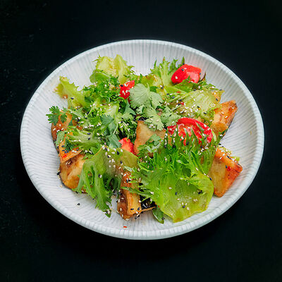 Салат из хрустящих баклажанов в Mr. Lee по цене 1800 ₽