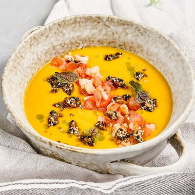 Тыквенный крем суп с креветками в Гастробар DOM по цене 450