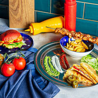 Логотип MEZE fastfood & grill restaurant