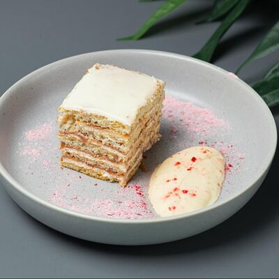 Молочная девочкав Take IT EasyCentre по цене 330 ₽