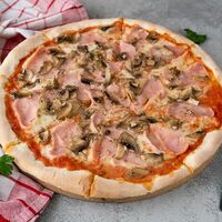 Прошутто и фунги в Salento