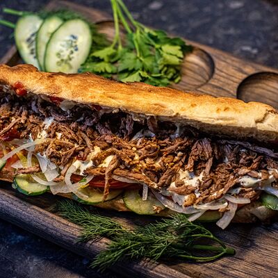 Донер с говядиной в Мангал & Кебаб по цене 439 ₽