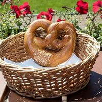 Брецель в Карл и Фридрих