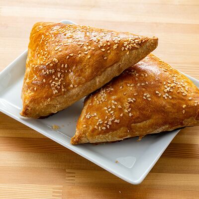 Самса с курицей в Achma и Хинкали по цене 180