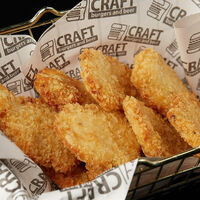 Наггетсы с красным соусом в Craft Burgers