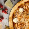 Пицца с креветками 25 см в Gagarina pizza по цене 745