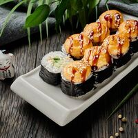 Ролл Маки с огурцом запеченный в Кухня МОМО
