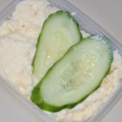 Салат сырная закуска в Кулинария уплетайка по цене 85 ₽