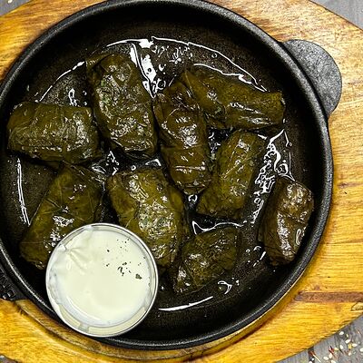 Долма в винoградом листе в Старый Город по цене 540 ₽