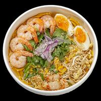 Рамен с креветками в Umami Mami