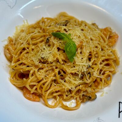 Паста с морепродуктами в Parmigiano Pizza по цене 508 ₽