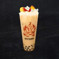 Эйтини я в Kitsune Cafe