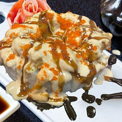 Ролл Эверест с тунцом в Точка еды по цене 639 ₽