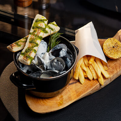 Мидии в створках в соусе в Мидийная по цене 700 ₽