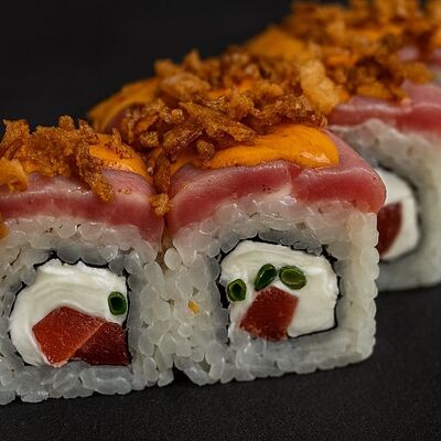 Туна спайси татаки в True Cost по цене 410 ₽