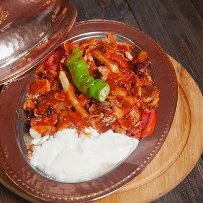 Искендар с курицей в Hot Chicken по цене 55000 ₽