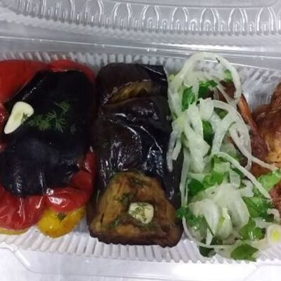 Шашлык фирменный Ассорти в Шашлык ассорти по цене 650 ₽