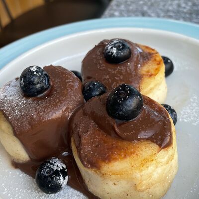 Сырники с Нутеллой в People по цене 515 ₽