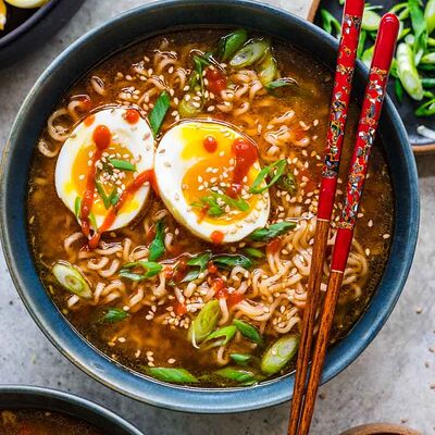 Суп-лапша с курицей и яйцом в Ceylon restaurantbar по цене 350 ₽