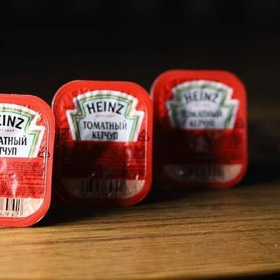 Кетчуп томатный в Место bistroШаверма в кляре по цене 65 ₽