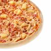 С курицей, ананасами и беконом в Mama Pizza по цене 780