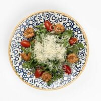 Салат Руккола с креветкой в MAHALLA