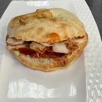 Шаурма в лепешке фирменная в Шаурма