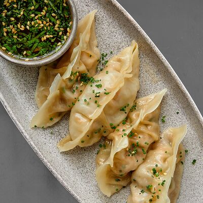 Гёдзе с креветками в 96 азиаток по цене 860 ₽