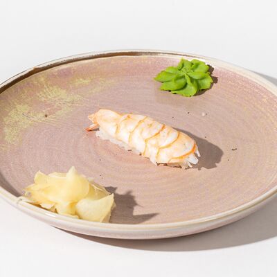 Суши креветка в Spicy no spicy по цене 200 ₽