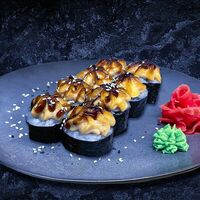 Джун в Dada sushi