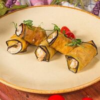 Рулетики из баклажана в Луиджи & Тосё