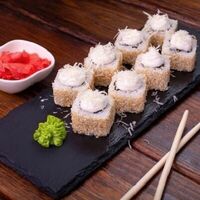 Ролл Цезарь с курицей в Inari