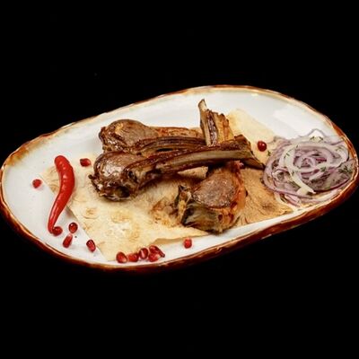 Шашлык из корейки ягненка в Леон по цене 1200 ₽