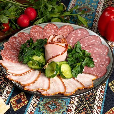 Мясное ассорти в Кафе Сим-Сим по цене 890 ₽