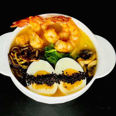 Рамэн с королевскими креветками в Суши BRO по цене 708 ₽