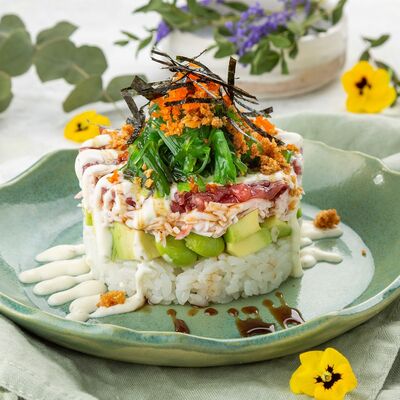 Суши-кейк с тунцом в Сушишоп по цене 225