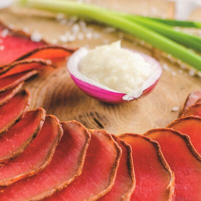 Бастурма в Двор Помидор по цене 510