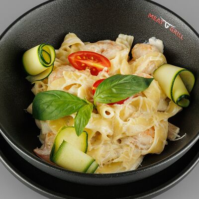 Паста с креветками в Meat & Grill по цене 770 ₽