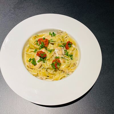 Якисоба лапша с говядиной в Эшторил Кафе по цене 650 ₽