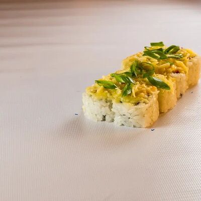 Ролл Голландский в Pizza-Sushi по цене 385 ₽