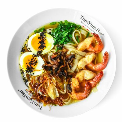 Рамен с королевскими креветками в TomYumBar по цене 699