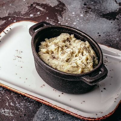 Картофельное пюре с черным трюфелем в Torro Grill по цене 720 ₽