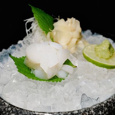 Сашими кальмар в Ginza по цене 1690 ₽