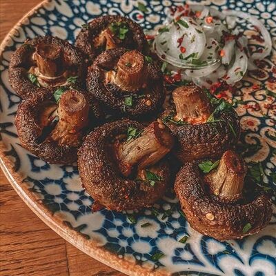 Грибы на мангале в Соль & Перец по цене 247 ₽