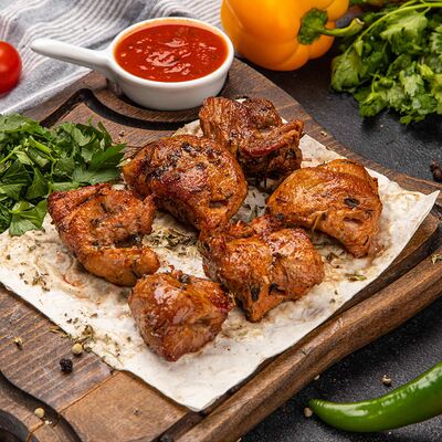 Бастурма из баранины в Шашлык Хаус GRILL&PIZZA по цене 1040 ₽