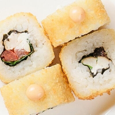 Тори темпура маки в Smoke house по цене 250 ₽