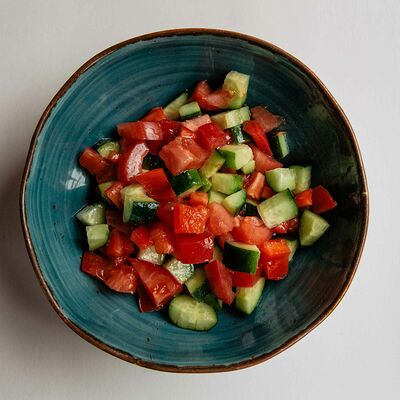 Салатик овощной в Мацони по цене 150