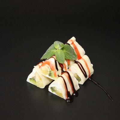 Сочный фрукт в Оsaka по цене 345 ₽