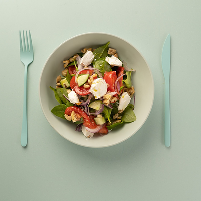 Овощной салат с творожным сыром в Rollwell по цене 610 ₽