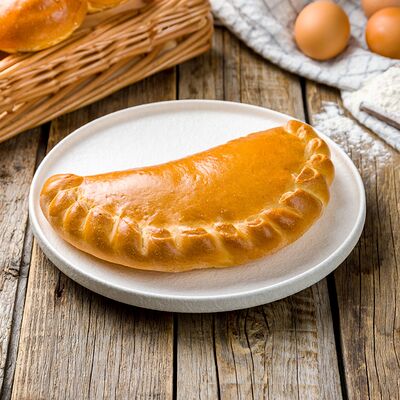 Закрытая пицца в Пекарня Маковка по цене 120 ₽